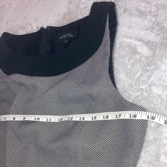 Tahari/Arthur Levine 10 Collab Fully Lined.Dressy Dress - Picture 6 of 12